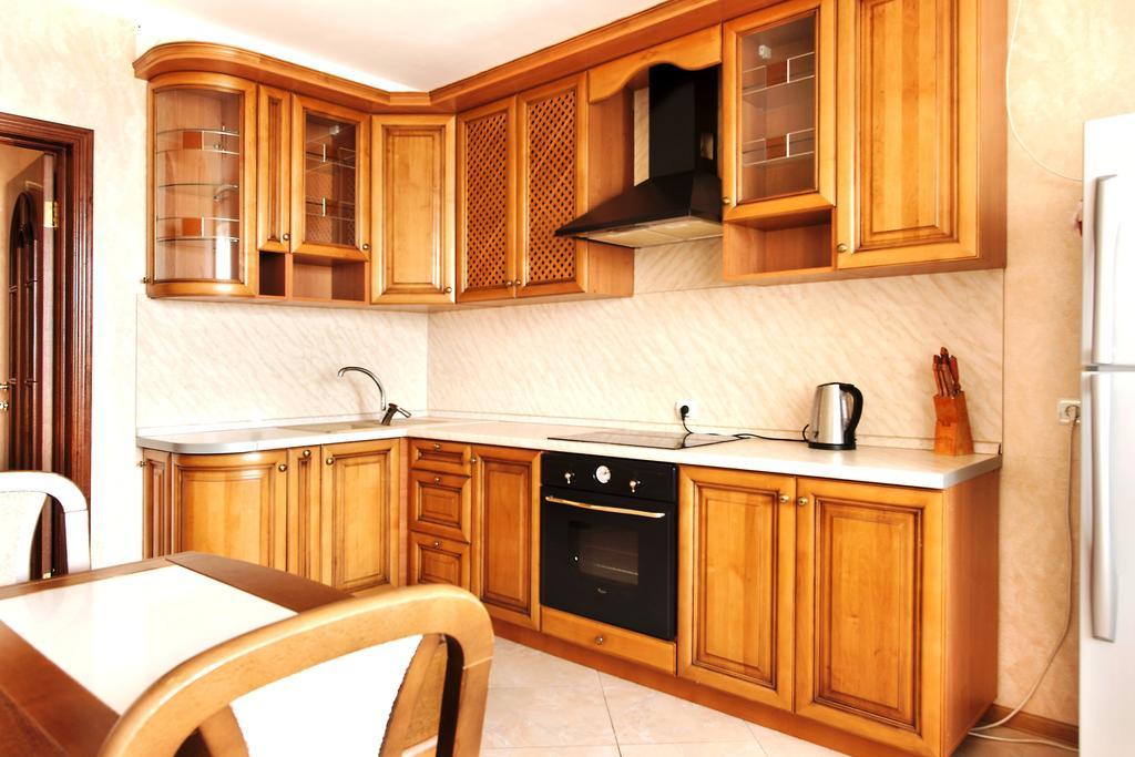 Apartment In Complex Korona On Knyazhyi Zaton 21 Kiev Habitación foto