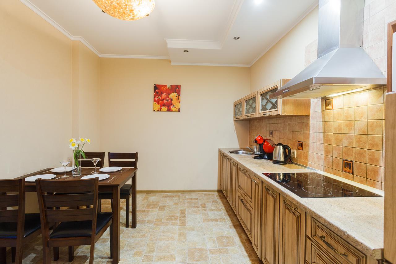 Apartment In Complex Korona On Knyazhyi Zaton 21 Kiev Exterior foto